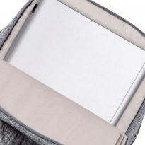 7962 gris clair, le sac à dos pour l'ordinateur portable jusqu'à 15.6